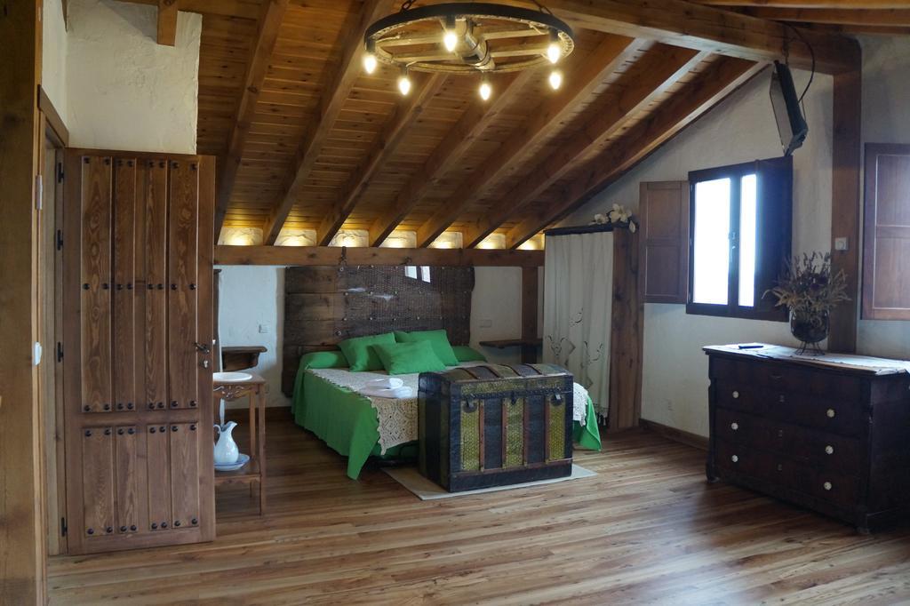 Casa Rural Bioenergetica La Serrezuela Olmos de Atapuerca Dış mekan fotoğraf